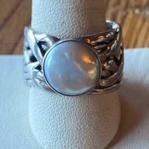 Silpada modern pearl ring